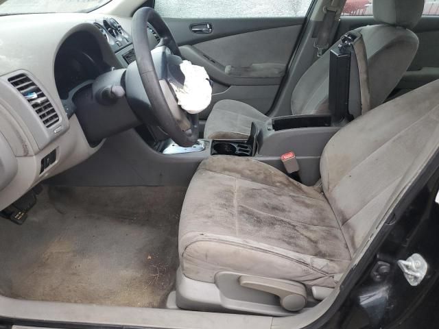 2011 Nissan Altima Base