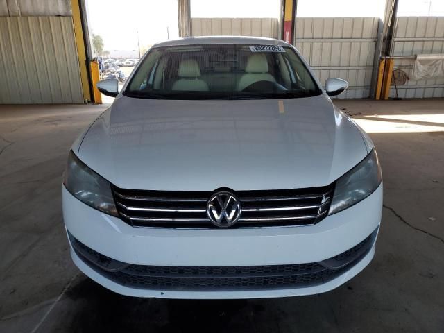 2012 Volkswagen Passat SE