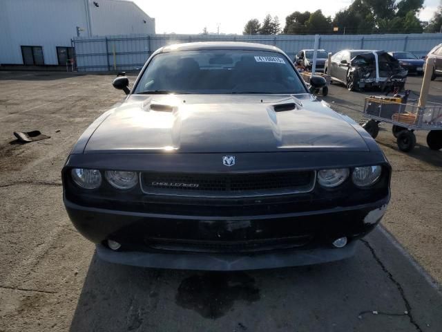 2010 Dodge Challenger SE