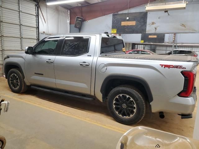 2022 Toyota Tundra Crewmax SR