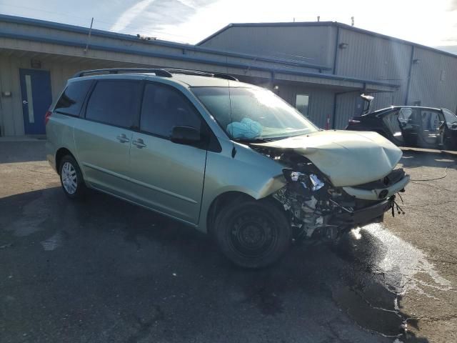 2007 Toyota Sienna CE