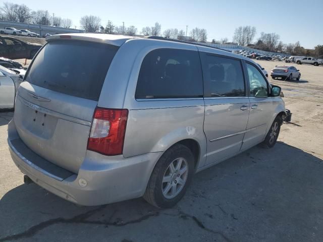 2011 Chrysler Town & Country Touring