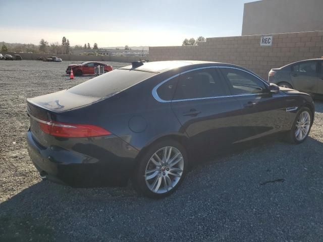 2017 Jaguar XF Prestige