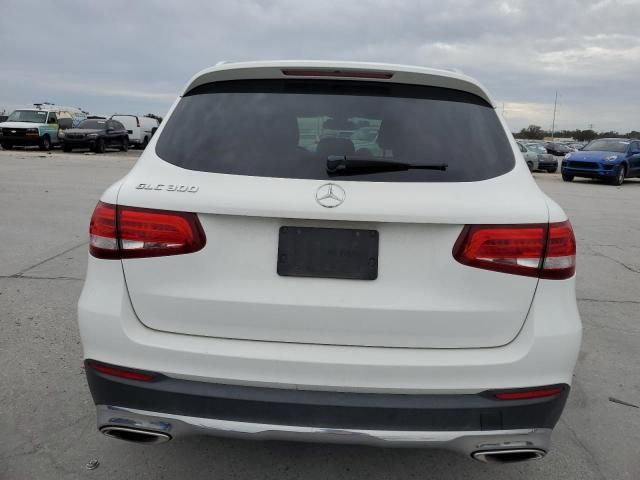 2017 Mercedes-Benz GLC 300