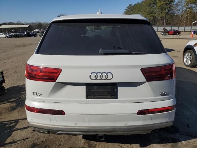 2017 Audi Q7 Premium Plus