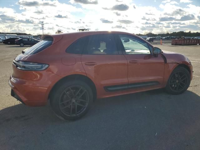 2023 Porsche Macan Base