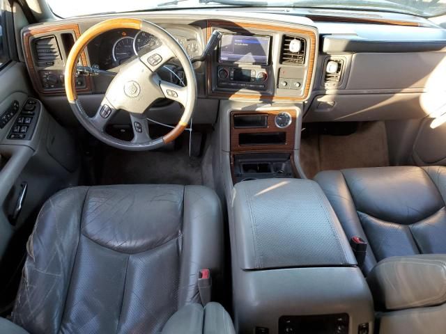 2003 Cadillac Escalade Luxury