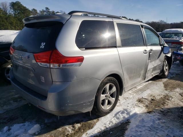 2011 Toyota Sienna LE