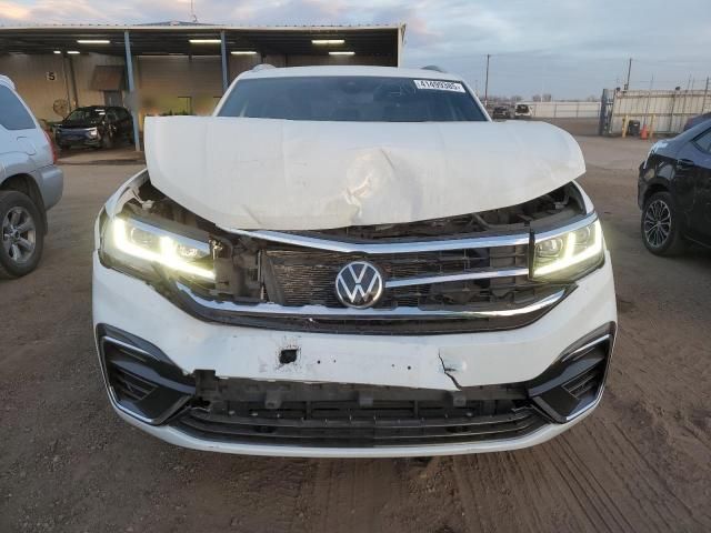 2022 Volkswagen Atlas Cross Sport SEL R-Line