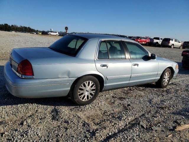 2003 Ford Crown Victoria LX