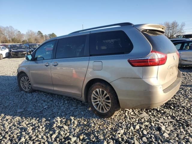 2015 Toyota Sienna XLE