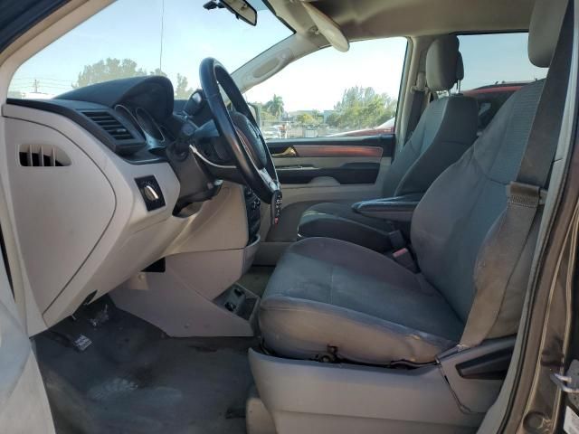 2012 Volkswagen Routan S