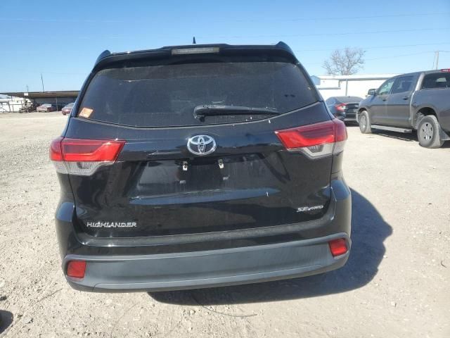 2018 Toyota Highlander SE