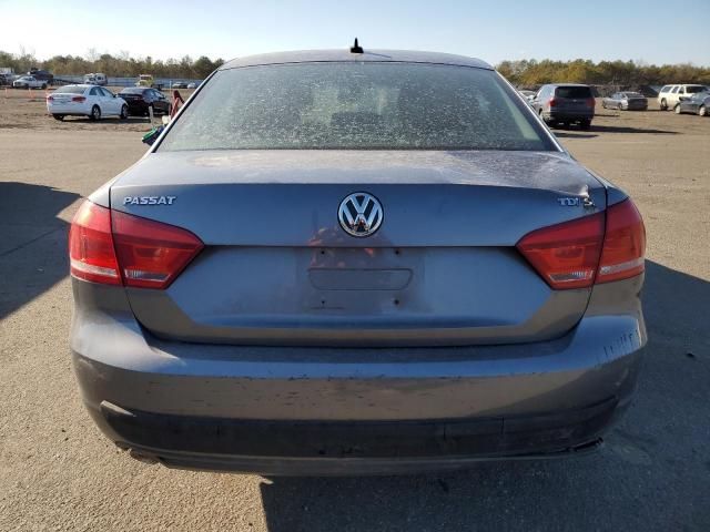 2013 Volkswagen Passat SE