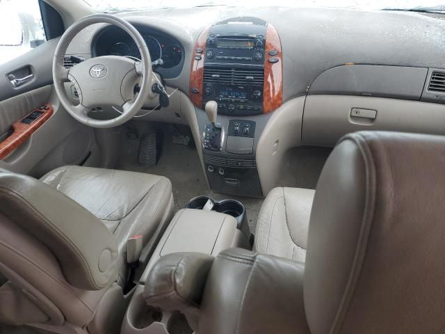 2007 Toyota Sienna XLE