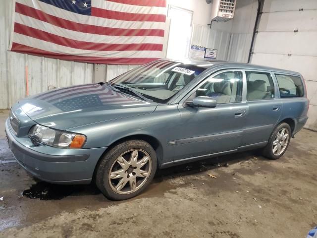 2004 Volvo V70