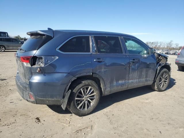 2018 Toyota Highlander SE