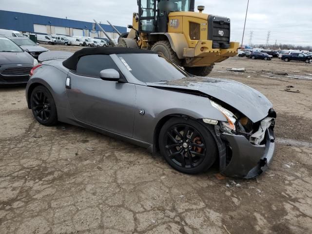 2012 Nissan 370Z Base