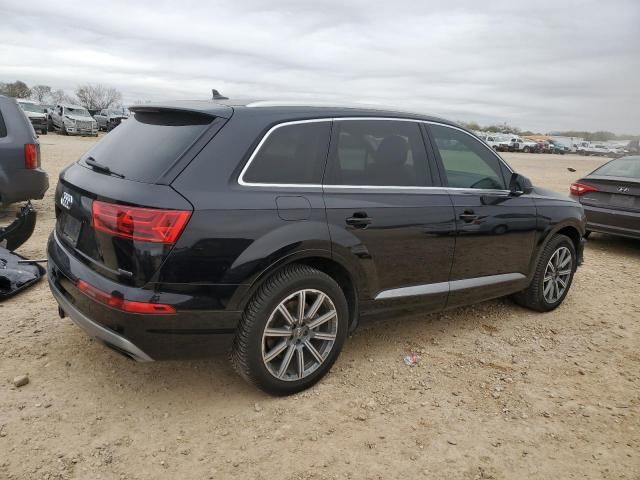 2019 Audi Q7 Premium