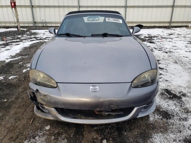 2004 Mazda MX-5 Miata Speed