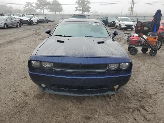 2013 Dodge Challenger SXT