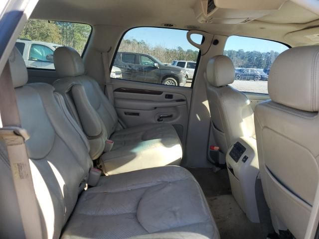 2004 Cadillac Escalade Luxury