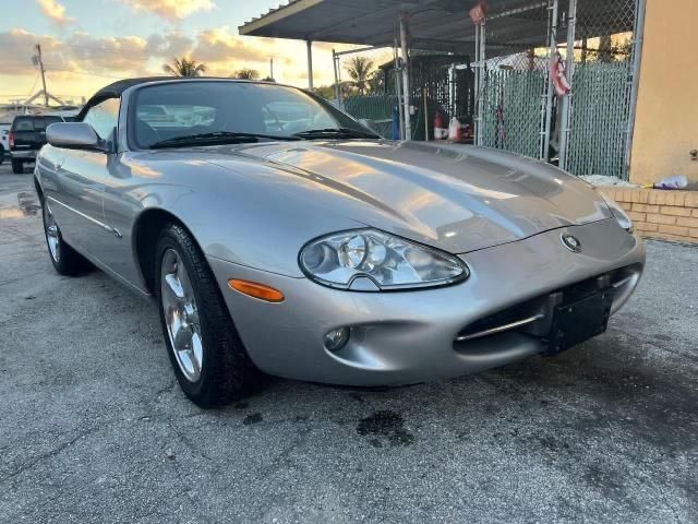 1999 Jaguar XK8