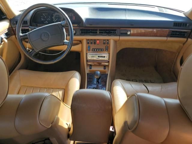 1986 Mercedes-Benz 560 SEL