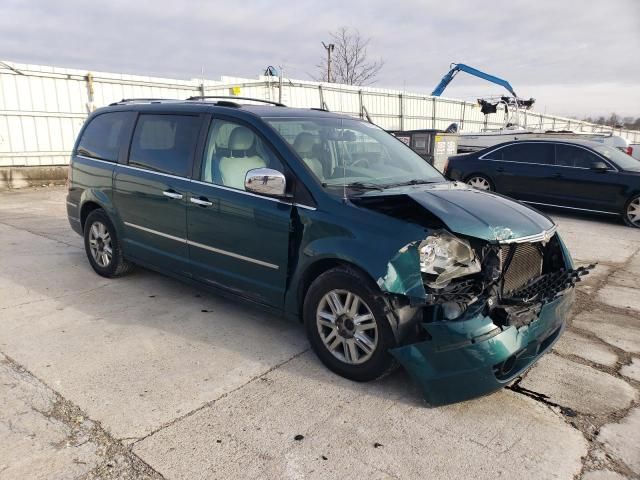 2009 Chrysler Town & Country Limited