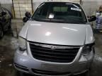 2007 Chrysler Town & Country LX