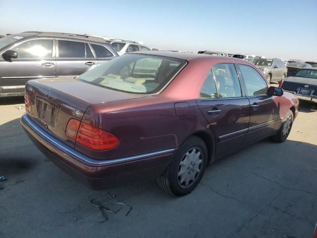 1998 Mercedes-Benz E 300TD