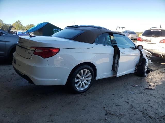 2014 Chrysler 200 Touring