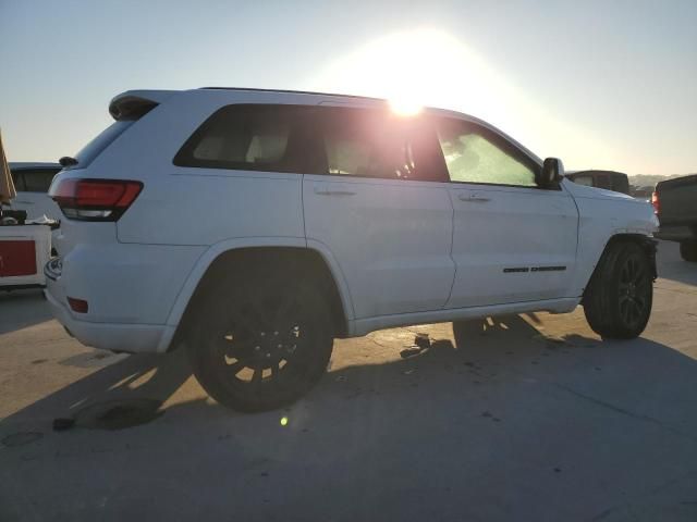 2020 Jeep Grand Cherokee Laredo