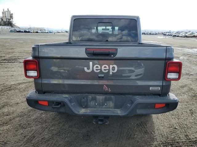 2022 Jeep Gladiator Overland