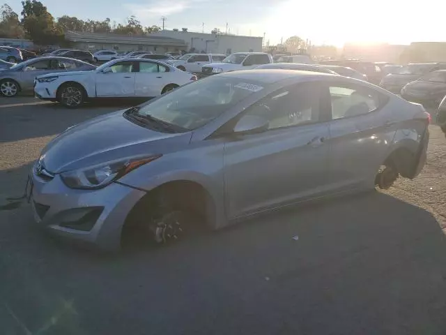 2015 Hyundai Elantra SE