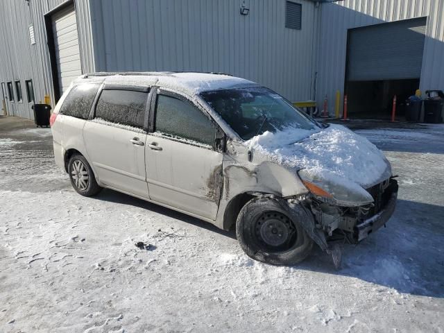 2007 Toyota Sienna CE