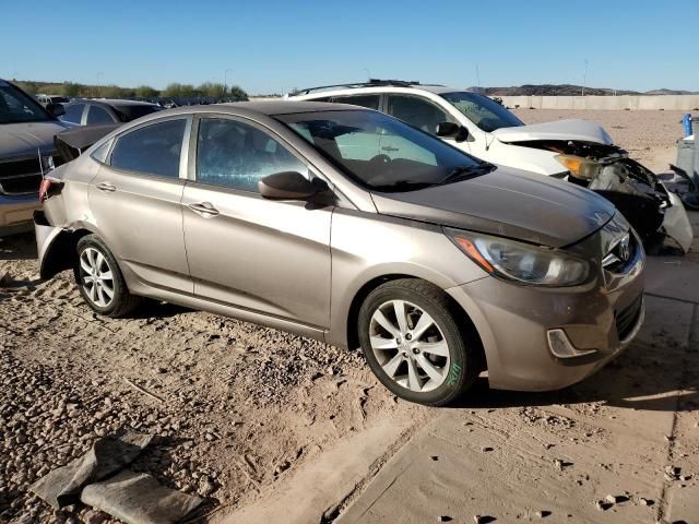 2013 Hyundai Accent GLS