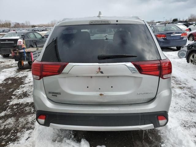 2018 Mitsubishi Outlander ES