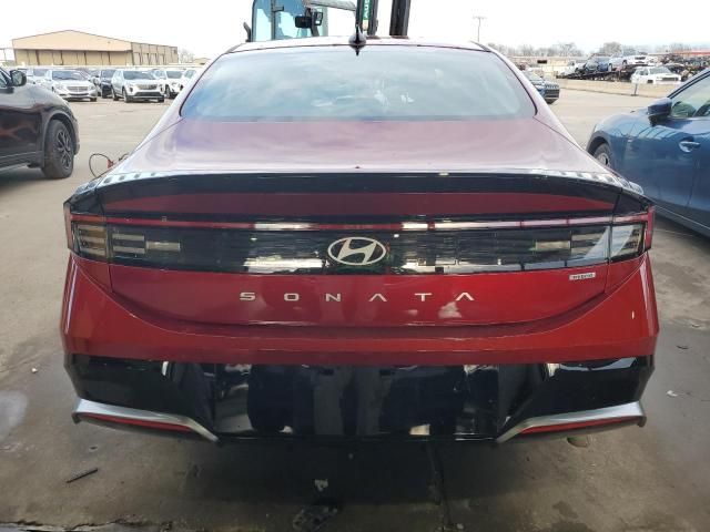 2025 Hyundai Sonata Hybrid