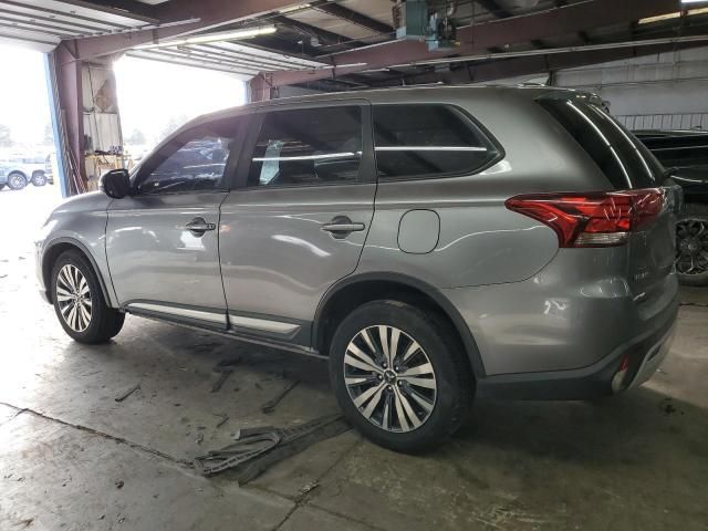 2019 Mitsubishi Outlander SE