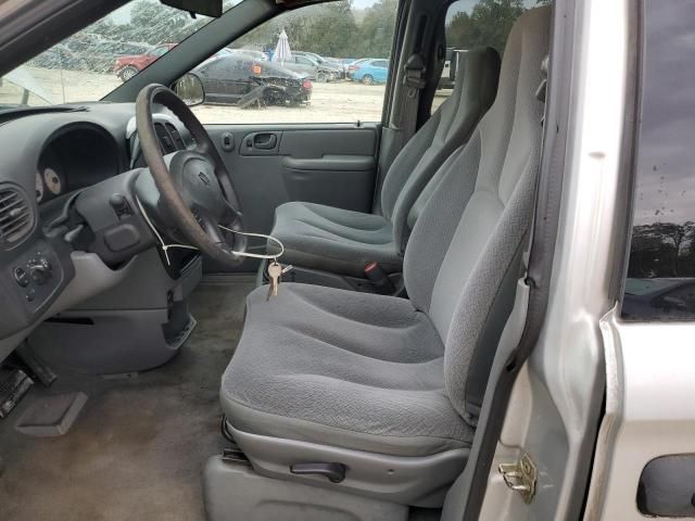 2004 Dodge Grand Caravan SE