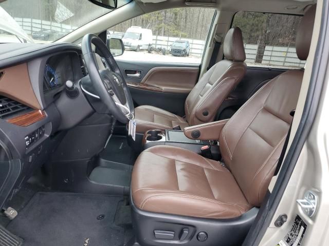 2015 Toyota Sienna XLE