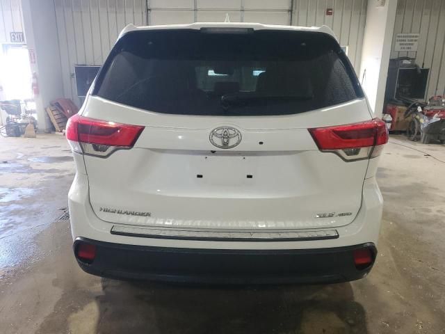 2018 Toyota Highlander SE