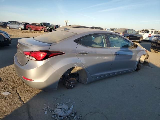 2015 Hyundai Elantra SE