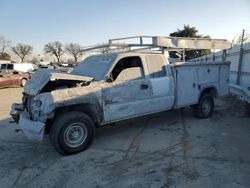 Salvage cars for sale from Copart Sacramento, CA: 2002 Chevrolet Silverado C2500 Heavy Duty