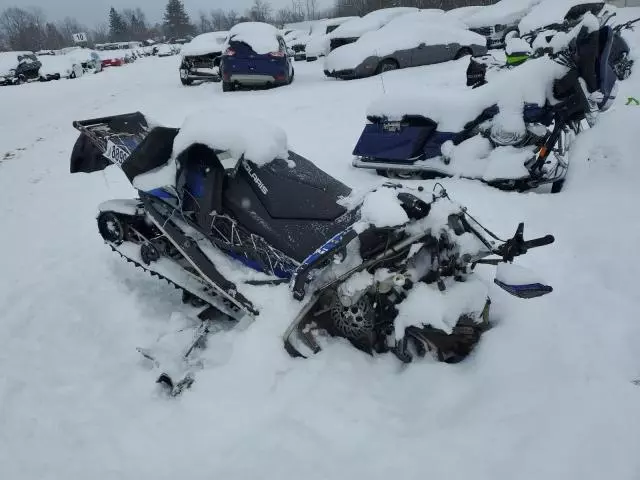 2017 Polaris Snowmobile