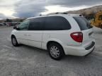 2005 Chrysler Town & Country Limited