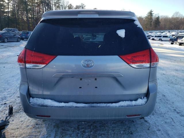 2014 Toyota Sienna XLE