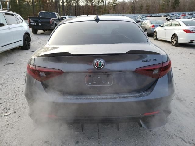 2019 Alfa Romeo Giulia Quadrifoglio