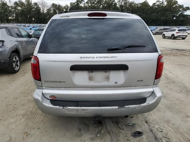 2004 Dodge Grand Caravan SE